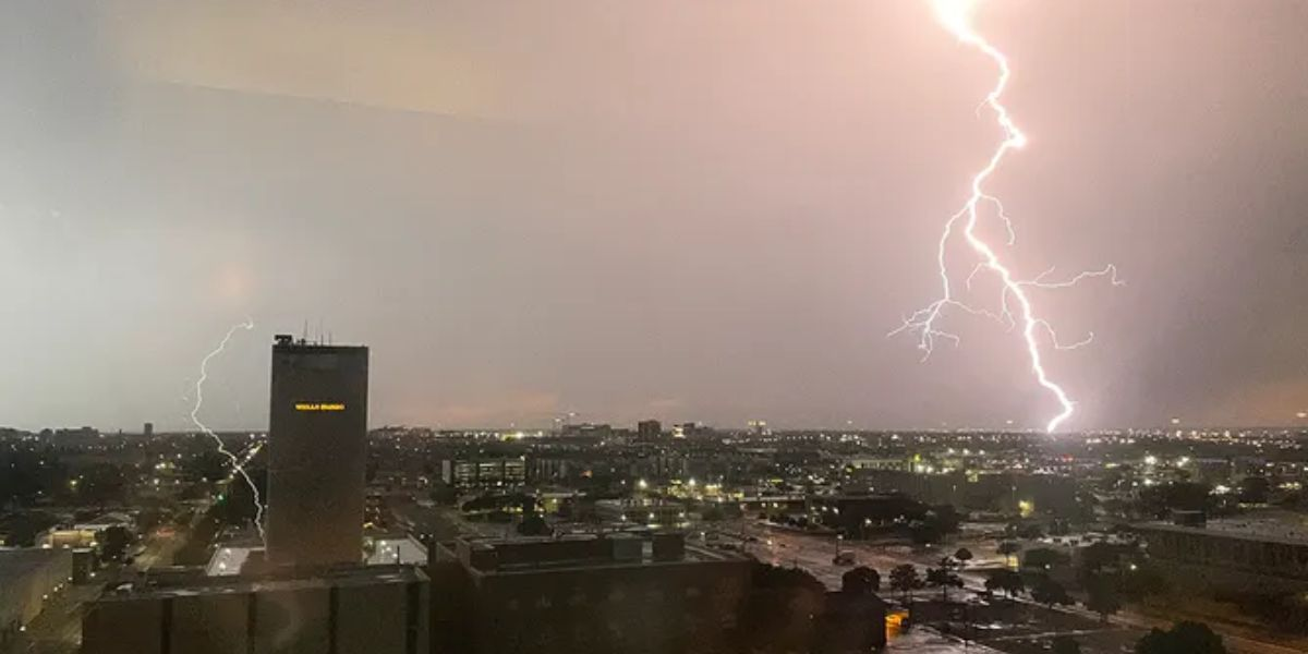 Central Texas Hit by Intense Thunderstorm, Flooded Roads and Fallen Trees