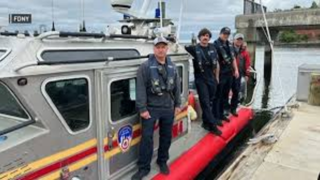 FDNY Rescues 3 Boaters Clinging to Sinking Yacht in East River