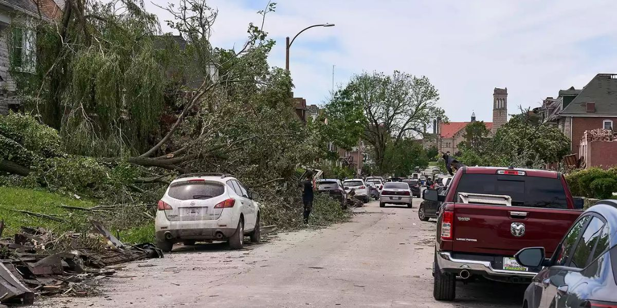 Mississippi College Senior Clings to Light Pole After Being Thrown from Vehicle by 152-MPH Tornado