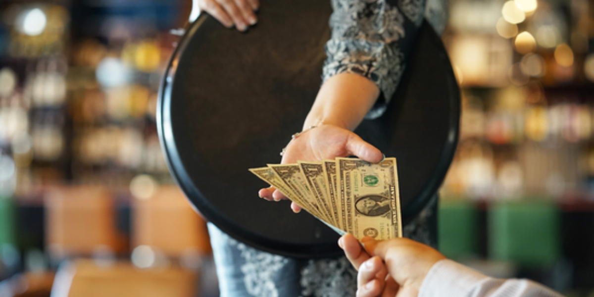Senate Unanimously Passes ‘No Tax on Tips Act,’ Paving Way for Major Relief to Service Workers