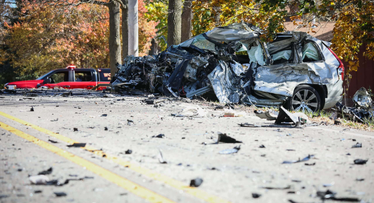 Tragic Head-On Collision Between Woodstock Woman and Ambulance Results in Death
