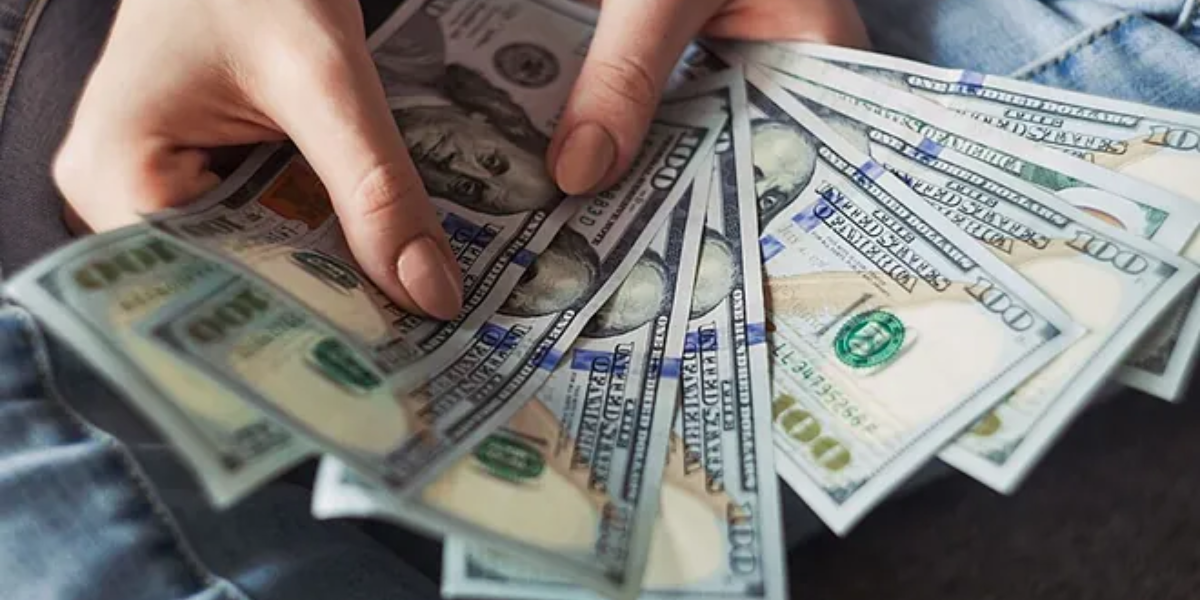 Alaskans to Receive $1,702 as Part of Permanent Fund Dividend in Effort to Support Local Economy