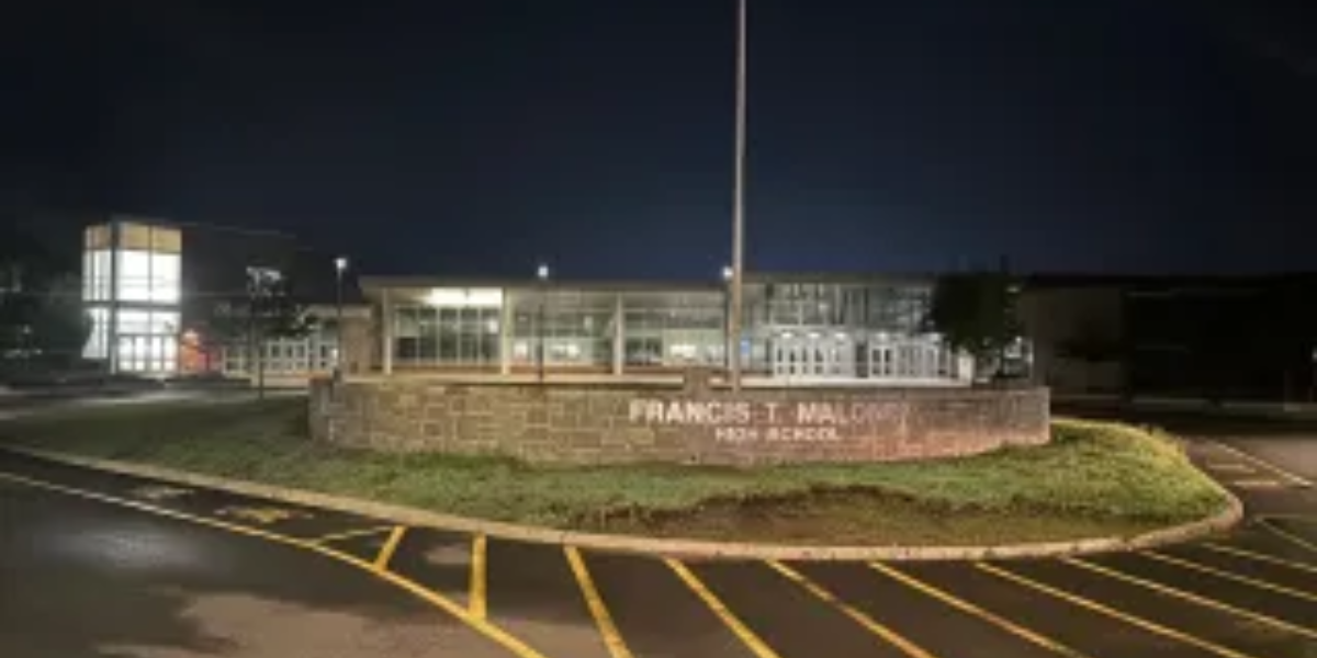 Connecticut High School Senior Detained by ICE During Immigration Hearing