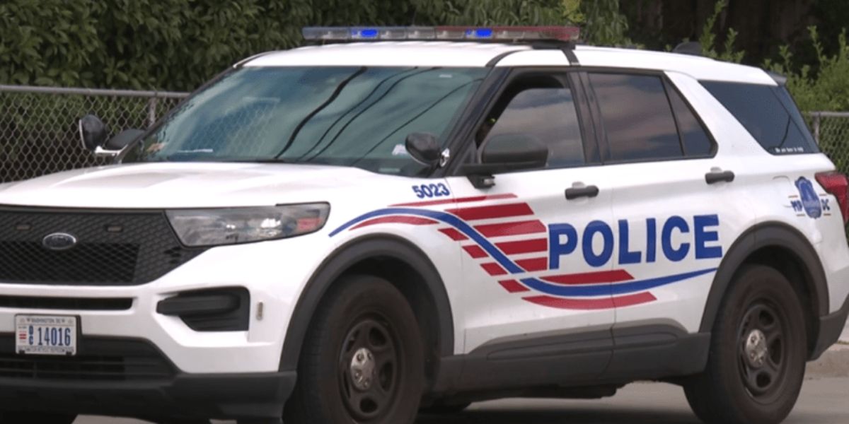 DC Authorities Searching for Armed Robbery Suspects After Stairwell Incident