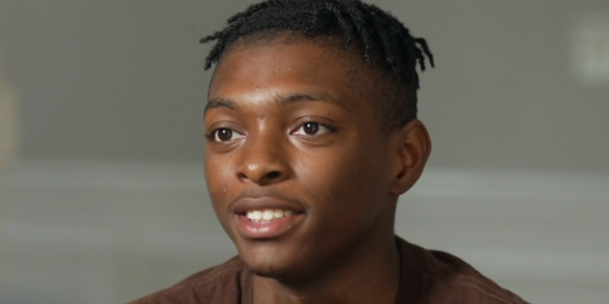 Georgia Teen Foregoes Graduation Celebrations to Help Coworkers, Earns Generous Donations in Return