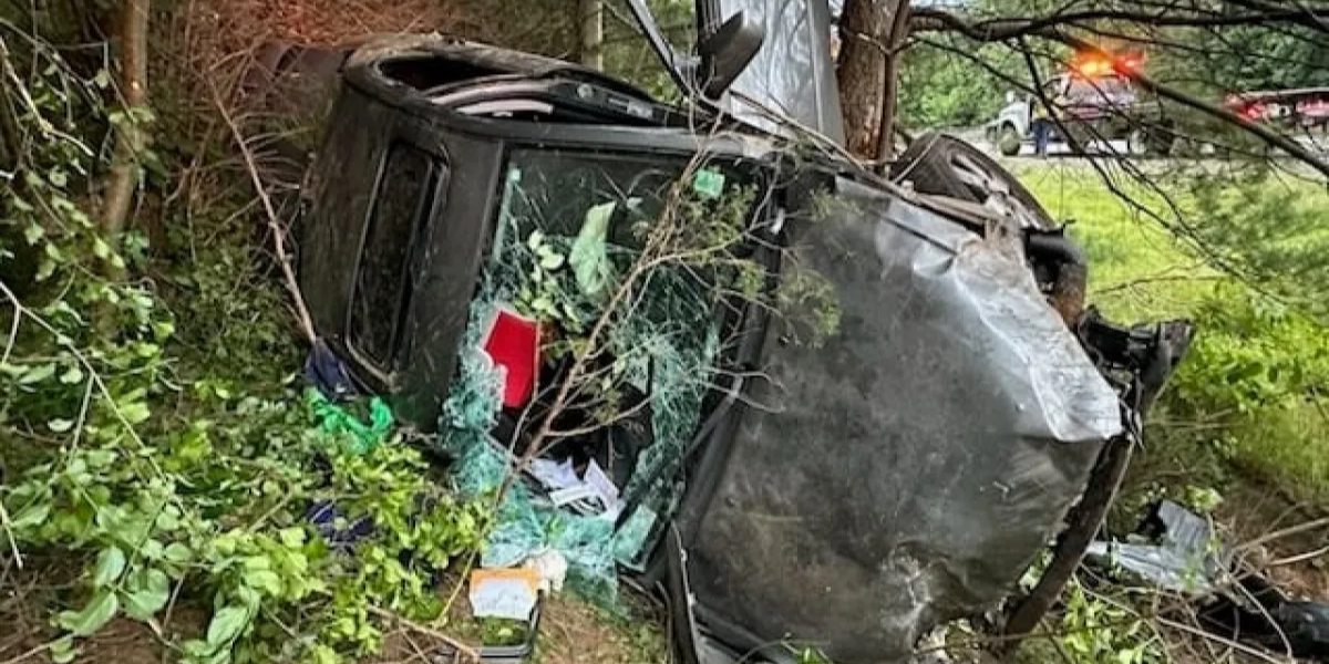 I-95 Rollover Crash in Attleborough Claims Life of 69-Year-Old Driver