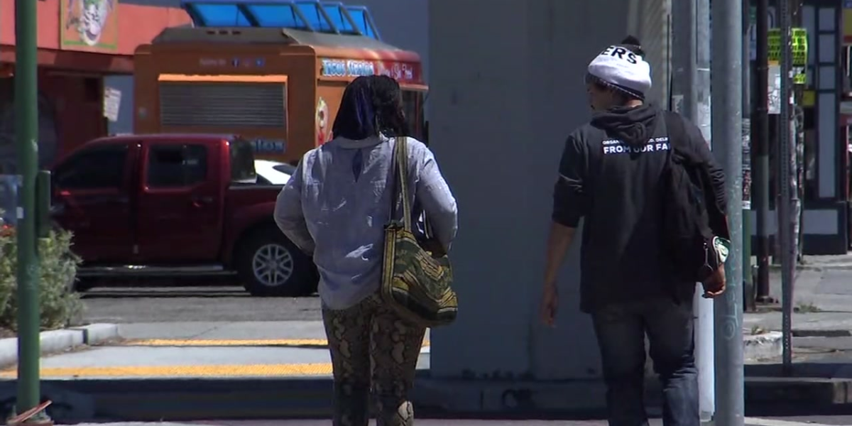 Immigrants in Detroit Torn by False ICE Sightings Spread on Social Media