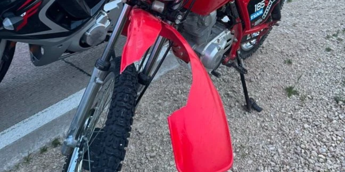 Linn County Motorcyclist Injured in Deer Collision, Taken to Hospital