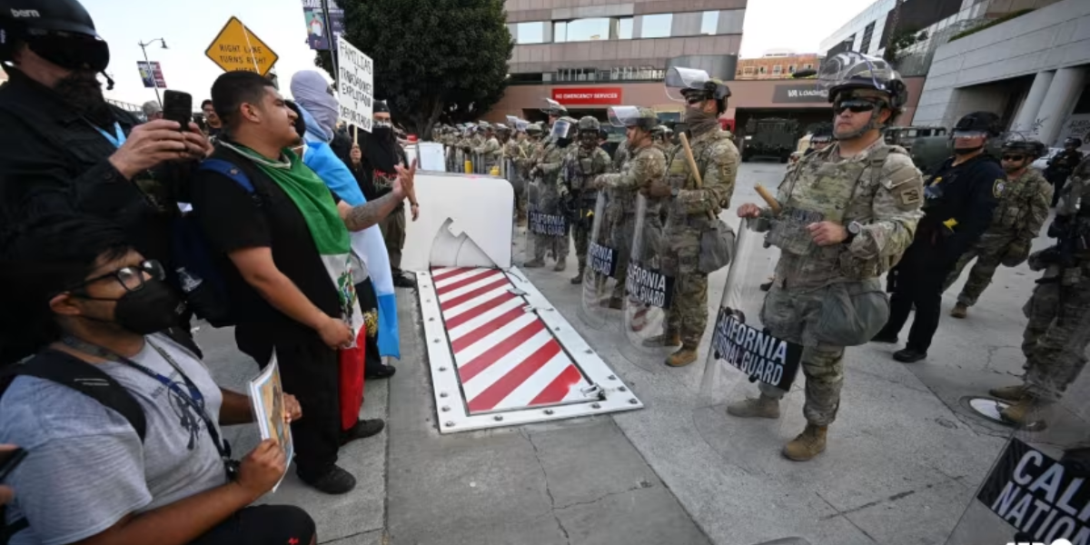 Los Angeles: Appeals Court Greenlights Trump Administration's Use of National Guard
