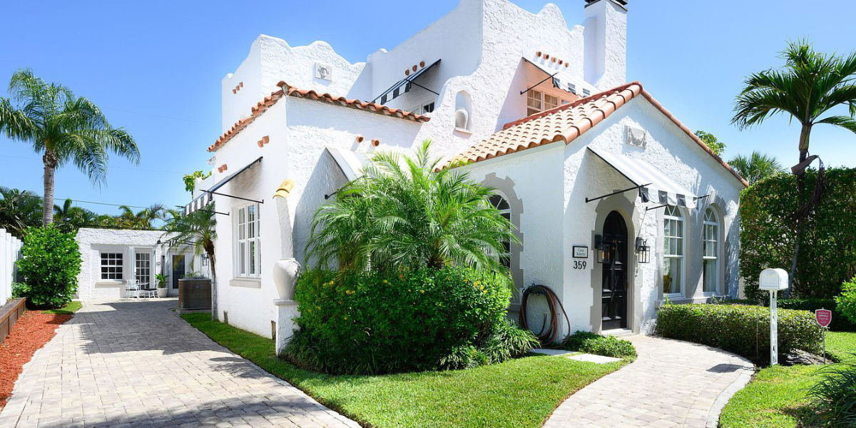 Mediterranean Revival Redefined: Stunning 1925 Home with Chic Interiors and Lush Outdoors