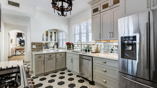 Mediterranean Revival Redefined Stunning 1925 Home with Chic Interiors and Lush Outdoors (12)