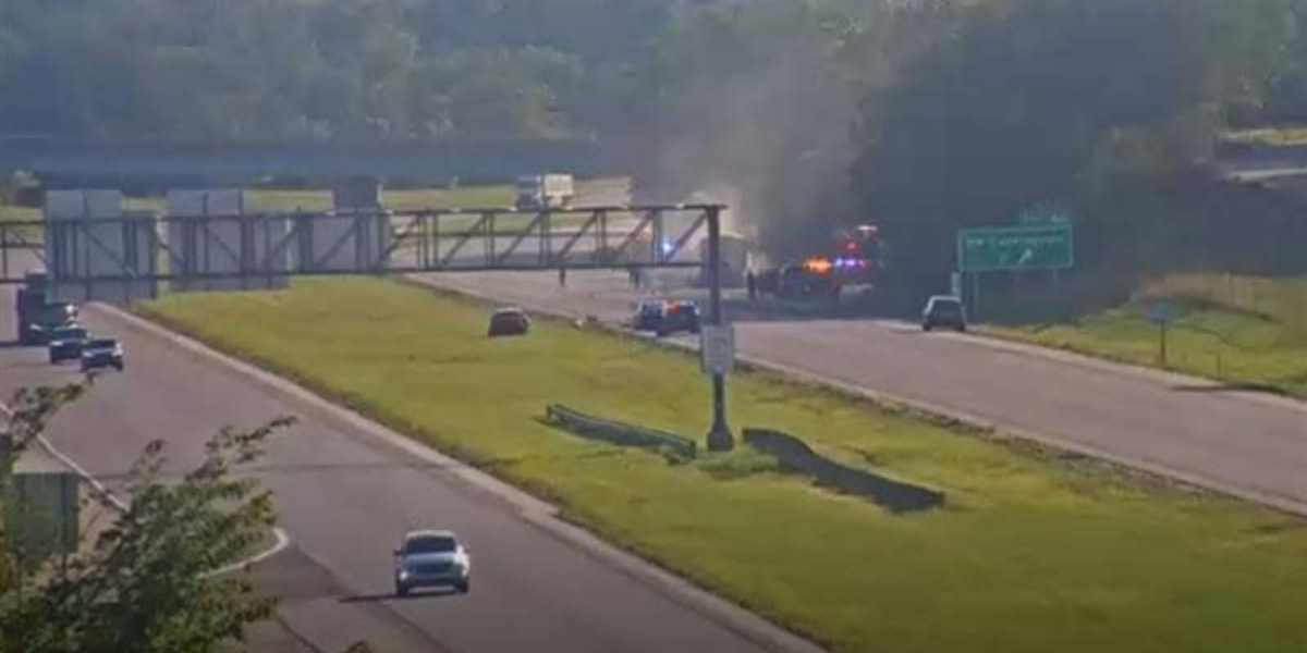 One Person Dies After Head-On Crash on I-435 According to KCPD