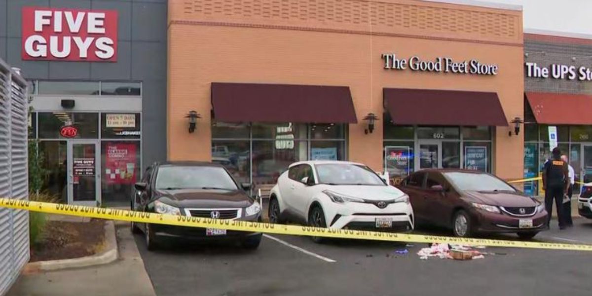 Stabbing Near Five Guys in Northeast D.C. Sends Two Teen Girls to Hospital