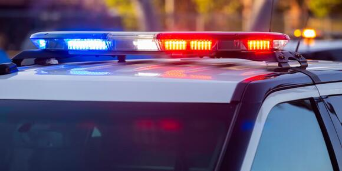 Connecticut Man Dies After Crashing Into Stone Barrier on I-84 in Middlebury