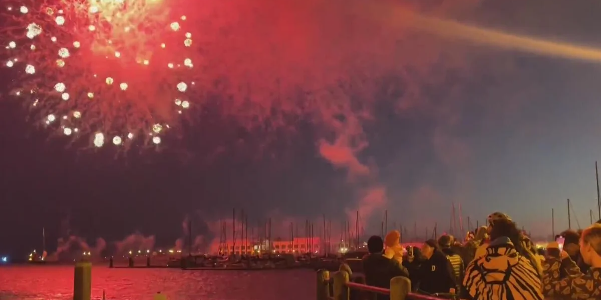 Lights sparkle, community shines at Springfield’s festive July 4 bash