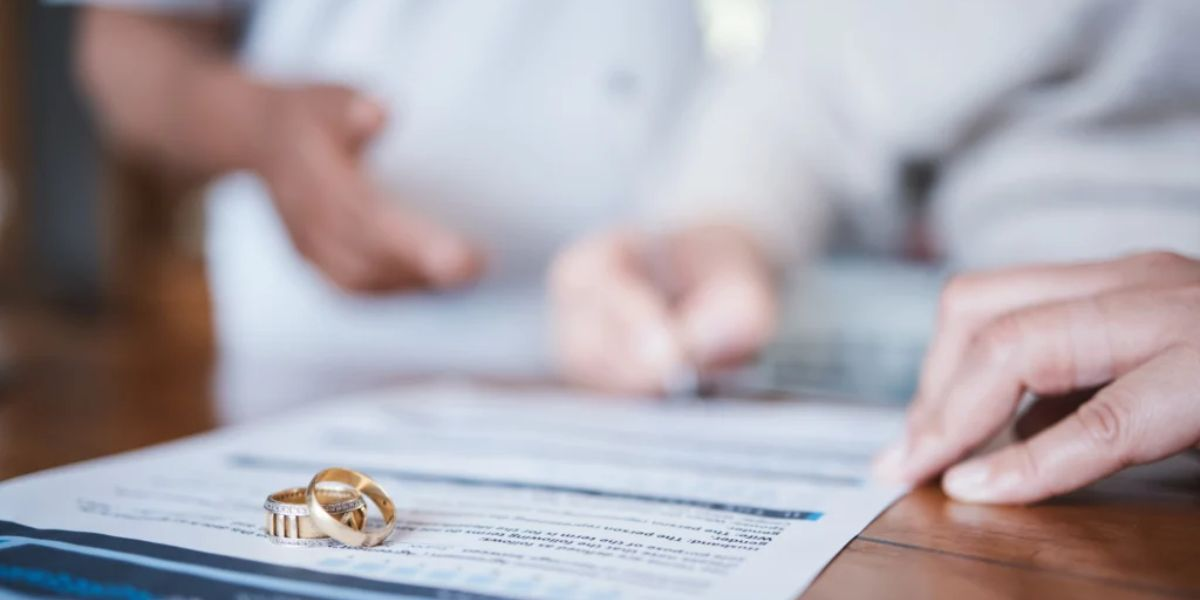 Living Together Doesn’t Mean You’re Married: North Carolina Rules on Common Law Marriage (2025)