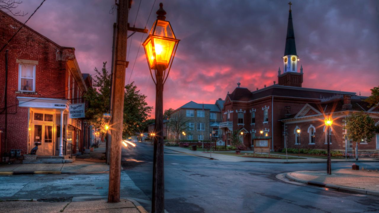 10 Charming Small Towns in Missouri That Most Tourists Miss