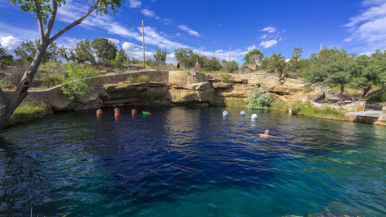 10 Charming Small Towns in New Mexico Tourists Often Overlook