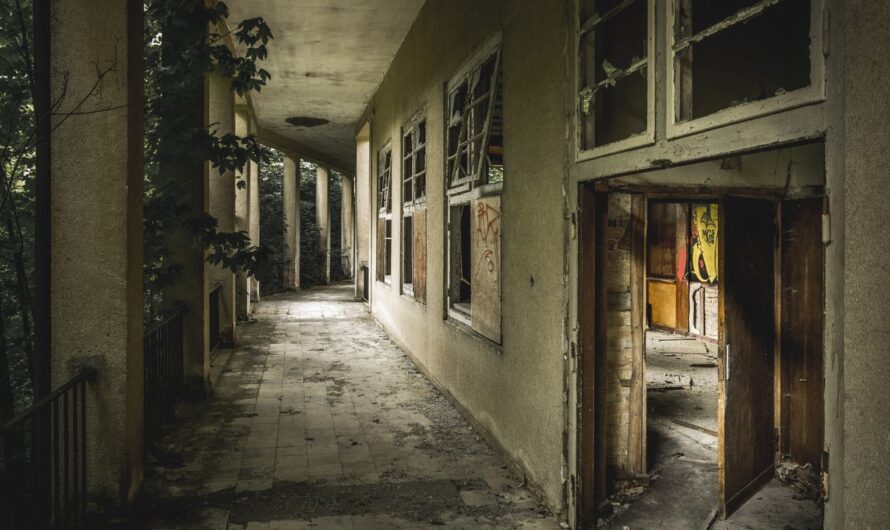 10 Creepiest and Most Haunted Places to Visit in Rhode Island for a Spine-Chilling Adventure