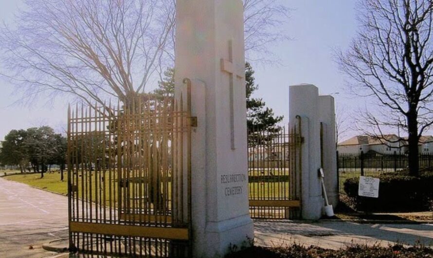 10 Creepy & Macabre Sites to Explore in Illinois for Thrill-Seekers
