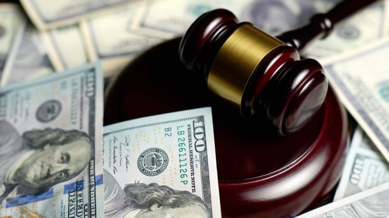 15 Charged in $2.9M Email Scam and Money Laundering Operation in Texas