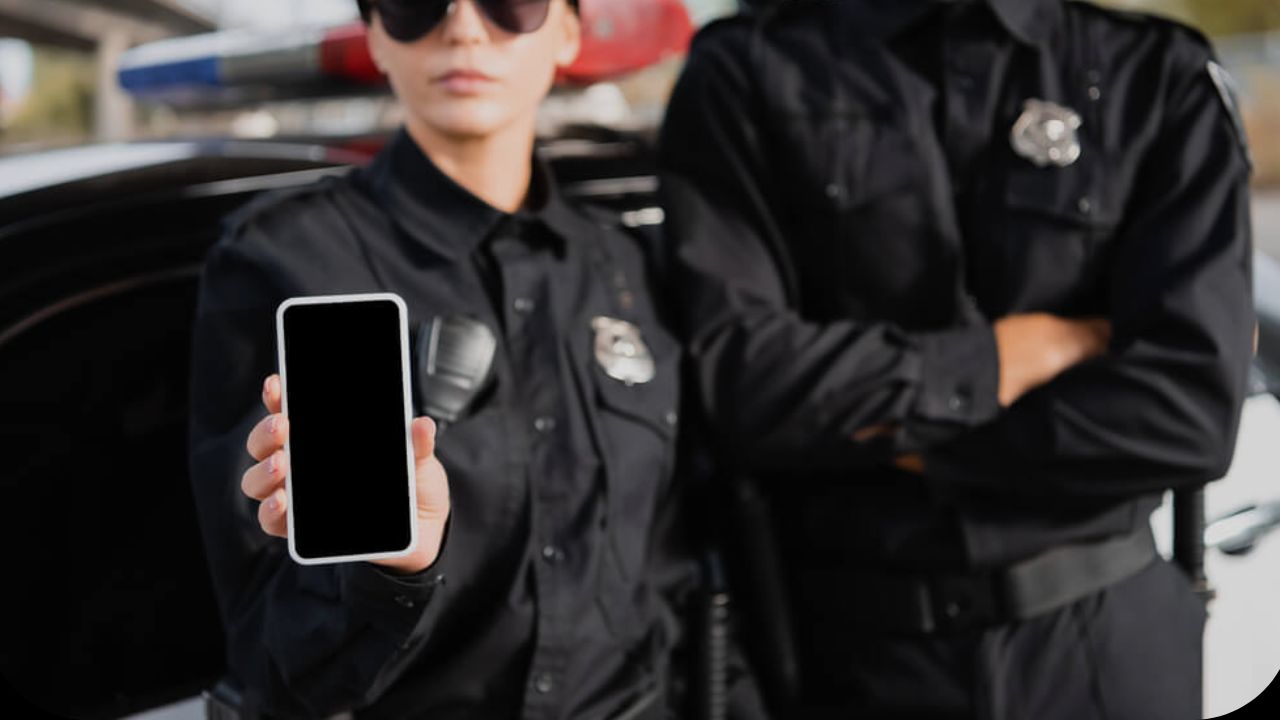 Can Oregon Police Search Your Phone During a Traffic Stop Know Your Rights in 2025