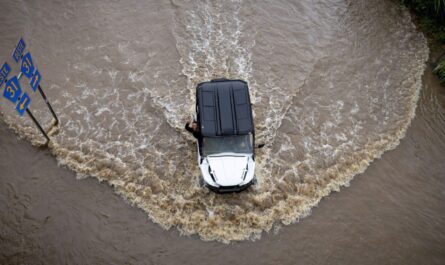 Hurricane Erin Regains Category 4 Strength, Batters Bahamas and Threatens U.S. East Coast