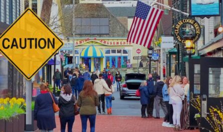 Newport Ranked Among Most Dangerous Summer Tourist Spots in the U.S. for 2025