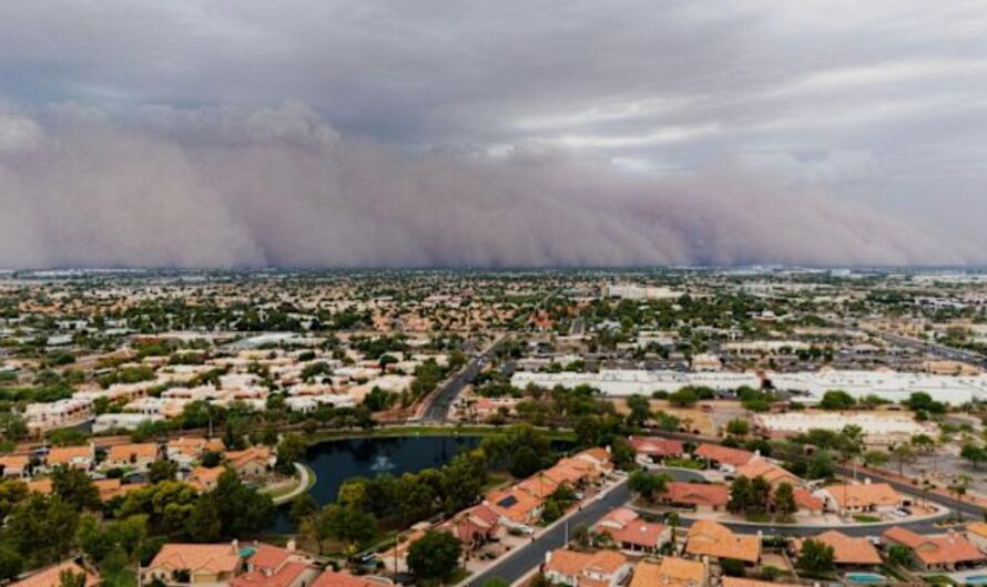 Powerful Monsoon Thunderstorms Spark Fears of Flooding, Wildfire Threats Across Western U.S.