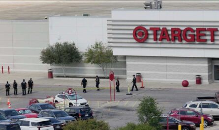 Texas Man Accused of Killing Three in ‘Random’ Target Shooting After Claiming He Was ‘Jesus’