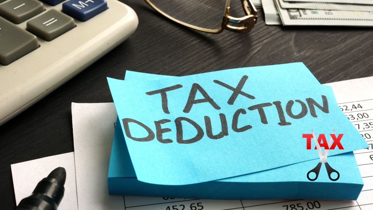 Texas Seniors Over 65: How the Extra Standard Deduction Can Lower Your 2024 Taxes
