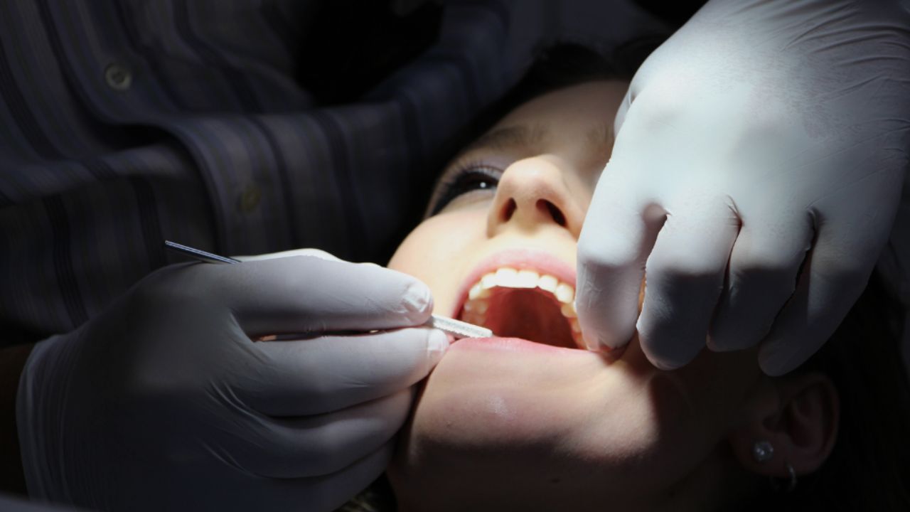 California Man Exposes $4,500 Dental Scam After Paying for Unreceived Retainer