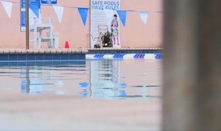 Florida Mom Livestreams Attempted Drowning of Herself and Three Kids in Community Pool, Prosecutors Say