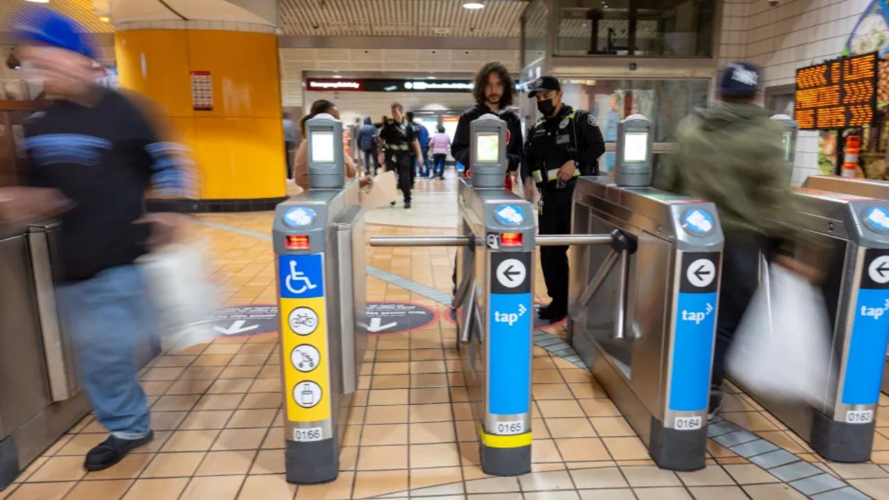 LA Metro to Restart TAP-to-Exit Program at North Hollywood Station to Enhance Safety