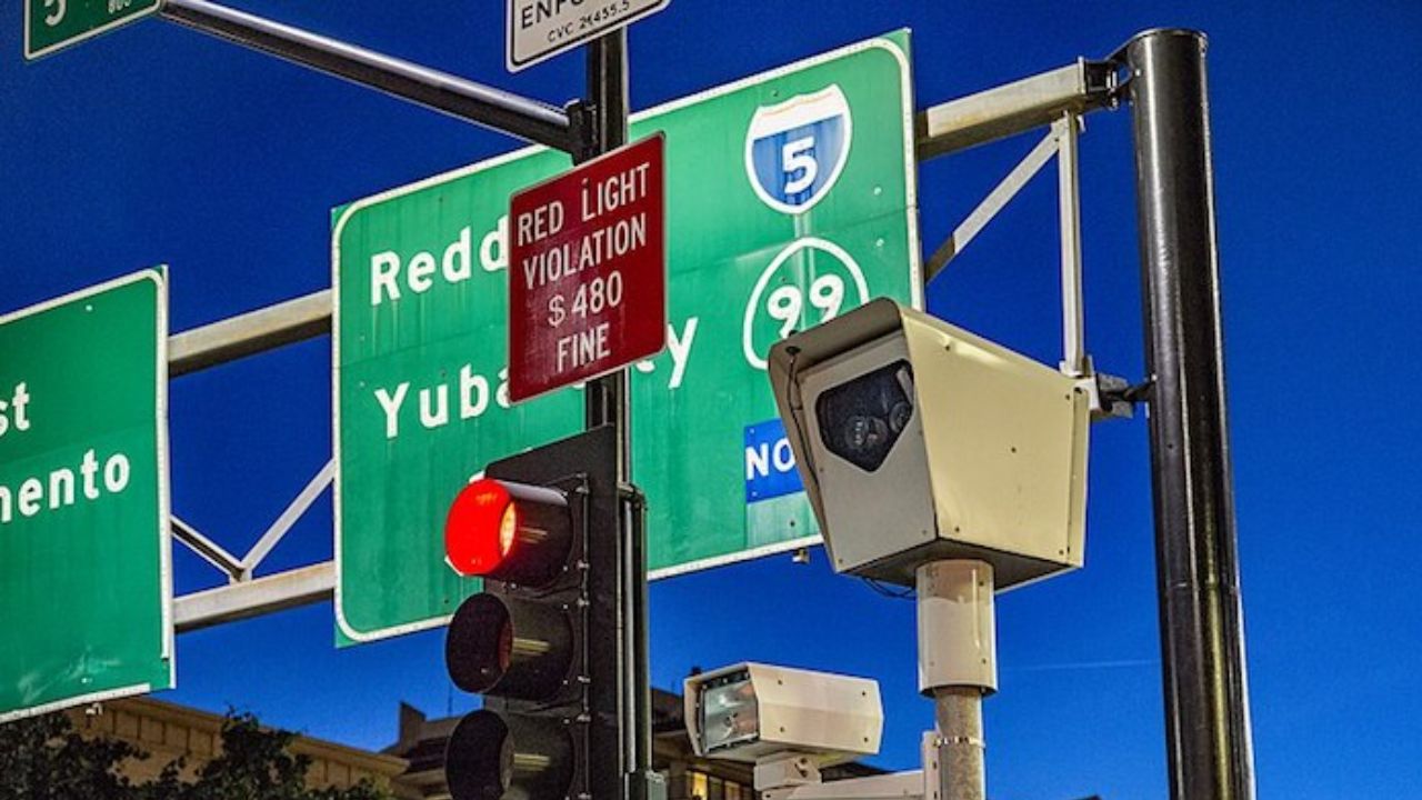 Montana Traffic Law 2025 Right Turn on Red Rule Explained for Drivers