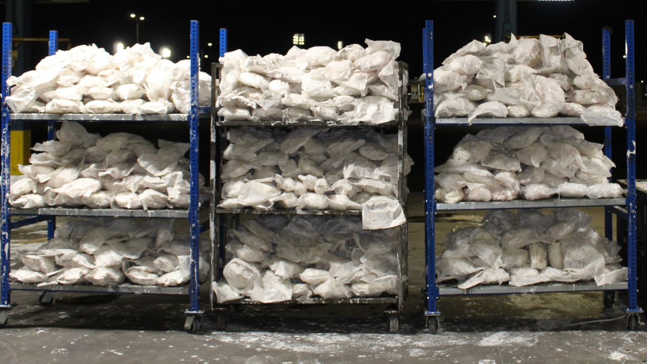 Texas Border Agents Seize $16 Million Methamphetamine Hidden in Mango Shipment