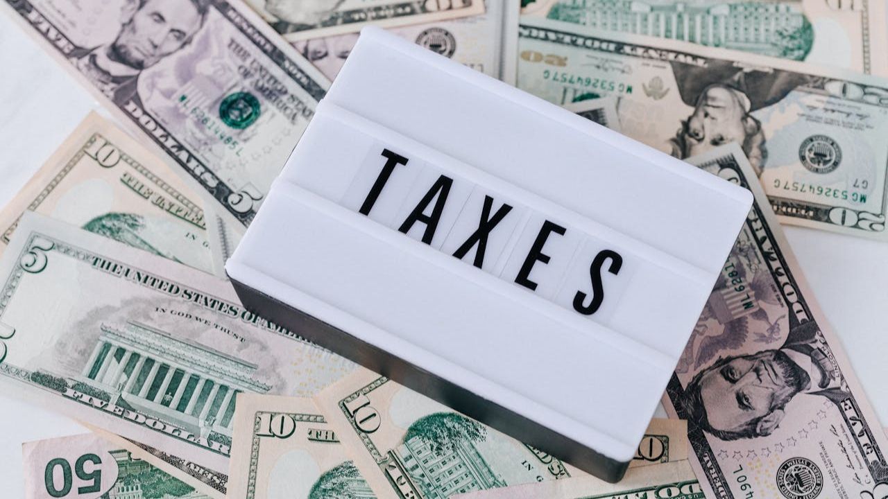 IRS Announces $2,939 Average Tax Refund for Eligible Filers in 2025