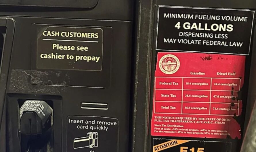 Ohio Gas Station Sign Sparks Confusion Over ‘4 Gallon Minimum’ Fueling Rule