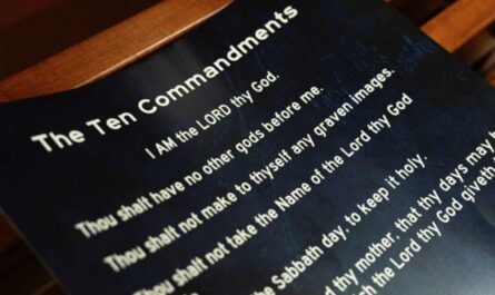 Federal Judge Orders Texas School Districts to Remove Ten Commandments Displays, Citing First Amendment Violations