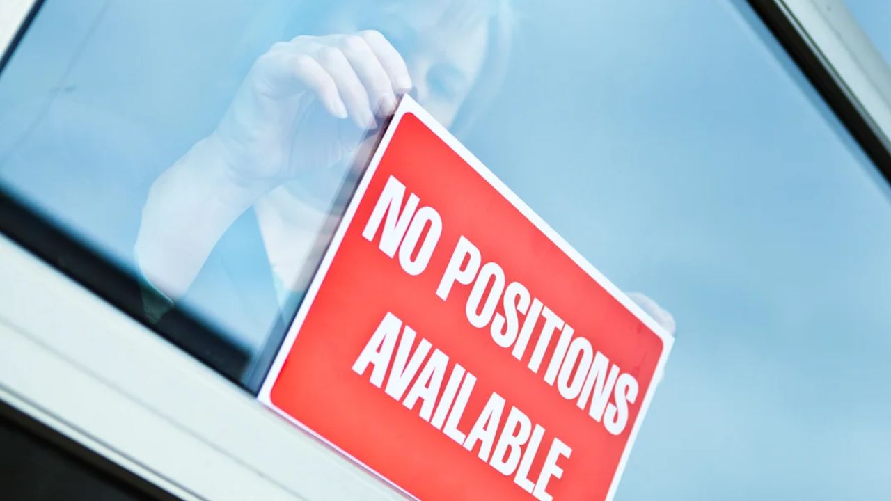 Jobless Boom How AI-Driven Productivity Sparks Soaring Corporate Profits Amid Rising Layoffs