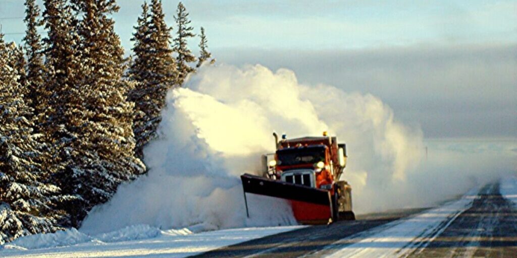 Powerful Winds Slam Southcentral Alaska Again as Gusts Top 80 MPH in Palmer (1)